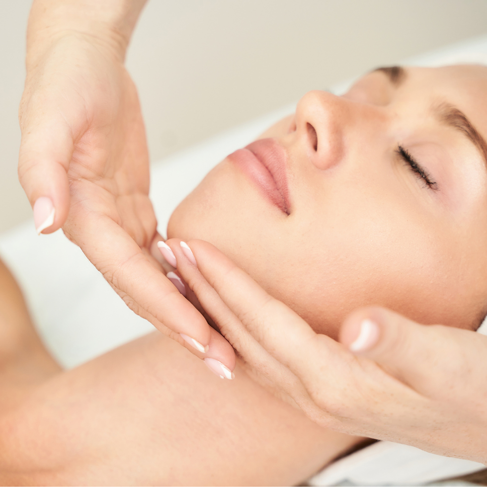 LIFT AND SCUPLT FACIAL PIC