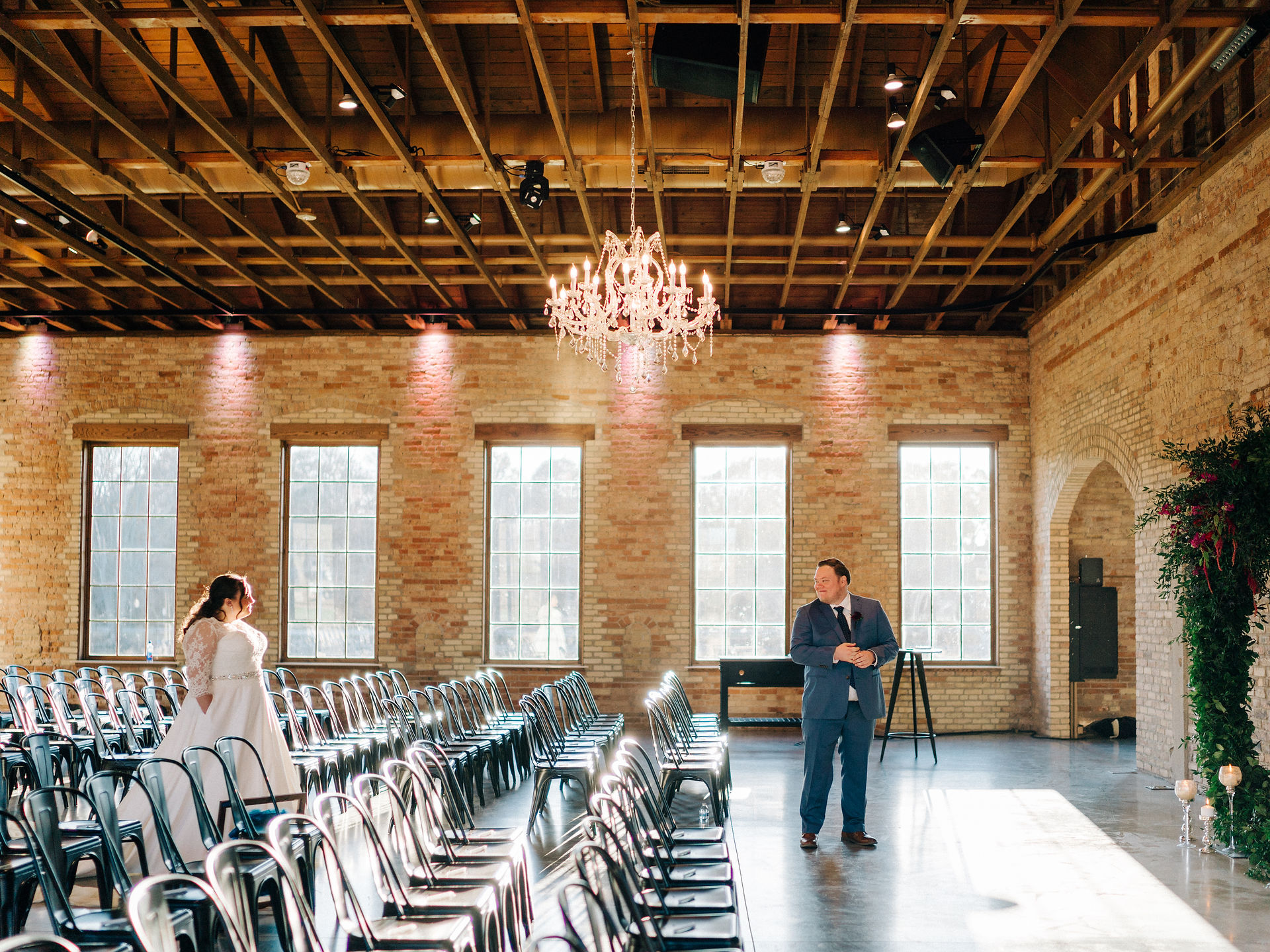 Chicago Loft Wedding Venue by Chicago Wedding Planner
