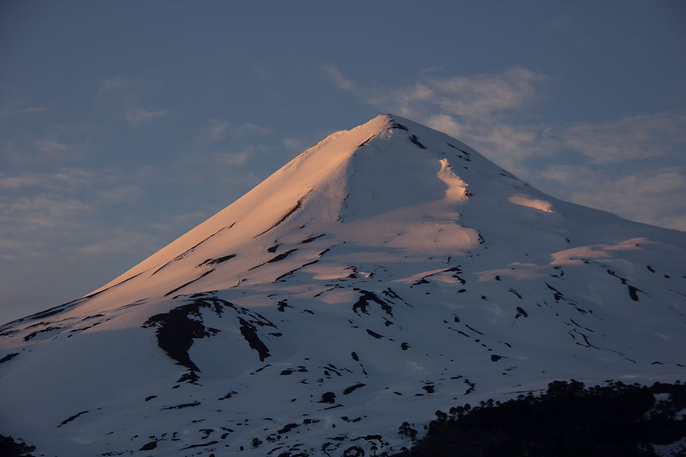 Experience 4 volcanoes in 7 days in the Andean Araucanía, Chile.