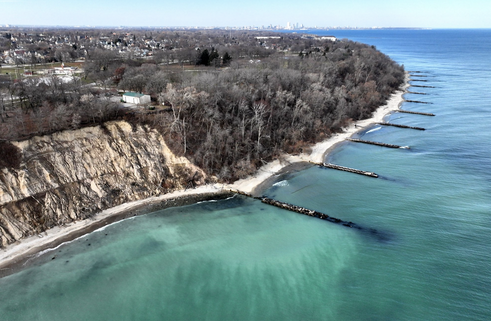 Bluff Erosion in Sheridan Park. Photo by Milwaukee County Parks.