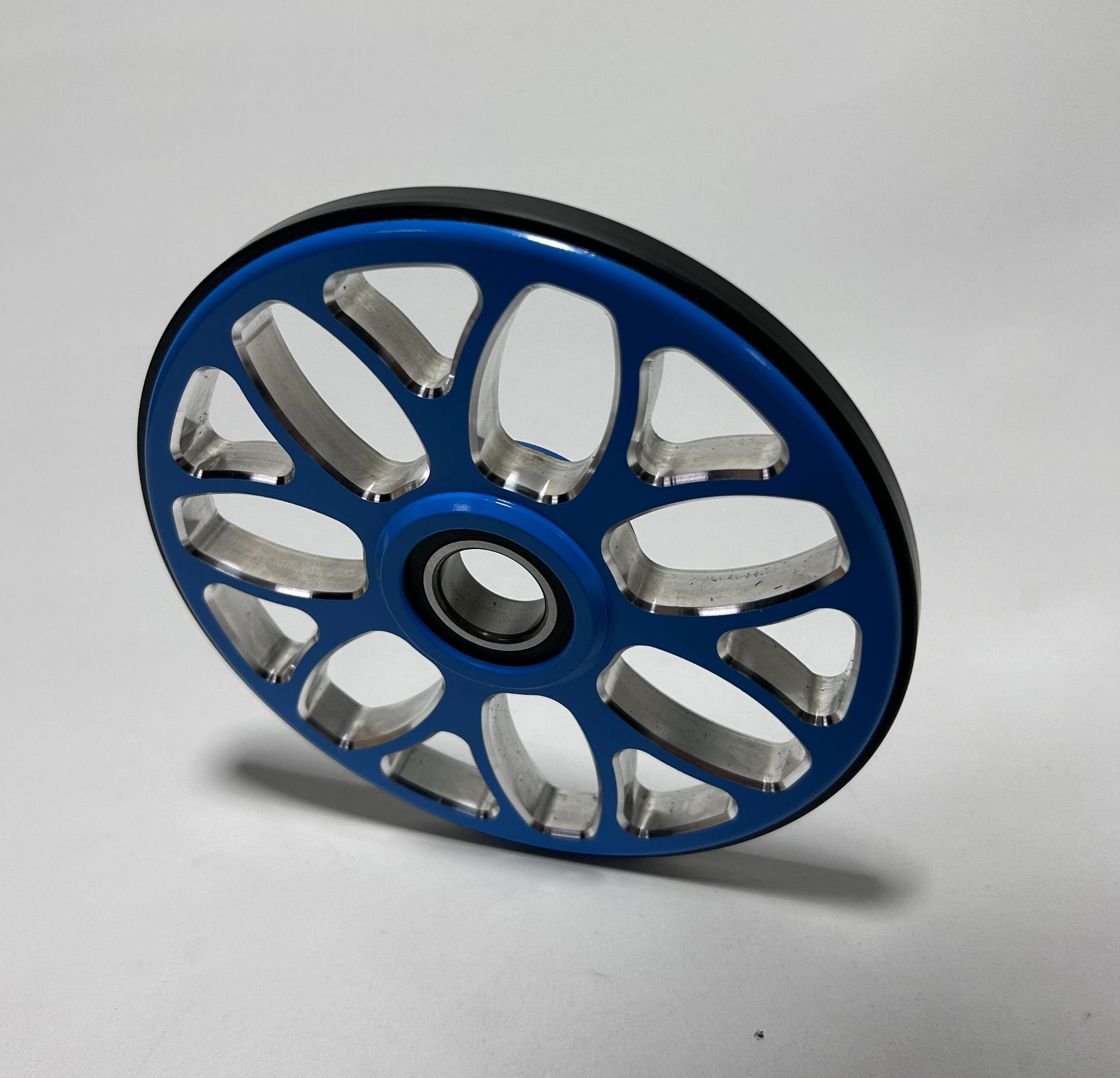 180mm (7.1”) – 6205 Wheel Recoil Standard Powder Coating Octane Blue