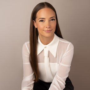 headshots professional woman business in new york city