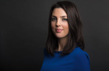 Linkedin headshots women in nyc studio