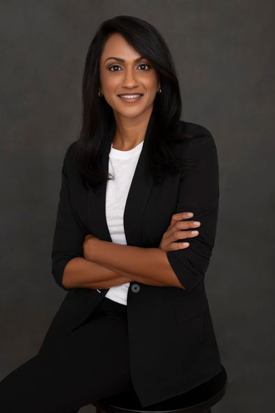 Female portrait studio Brooklyn NY specializing in professional women portraits, by PortraitMadame.com. Christina V.
Director of Video at Yahoo Finance. Ex WSJ, NBC News