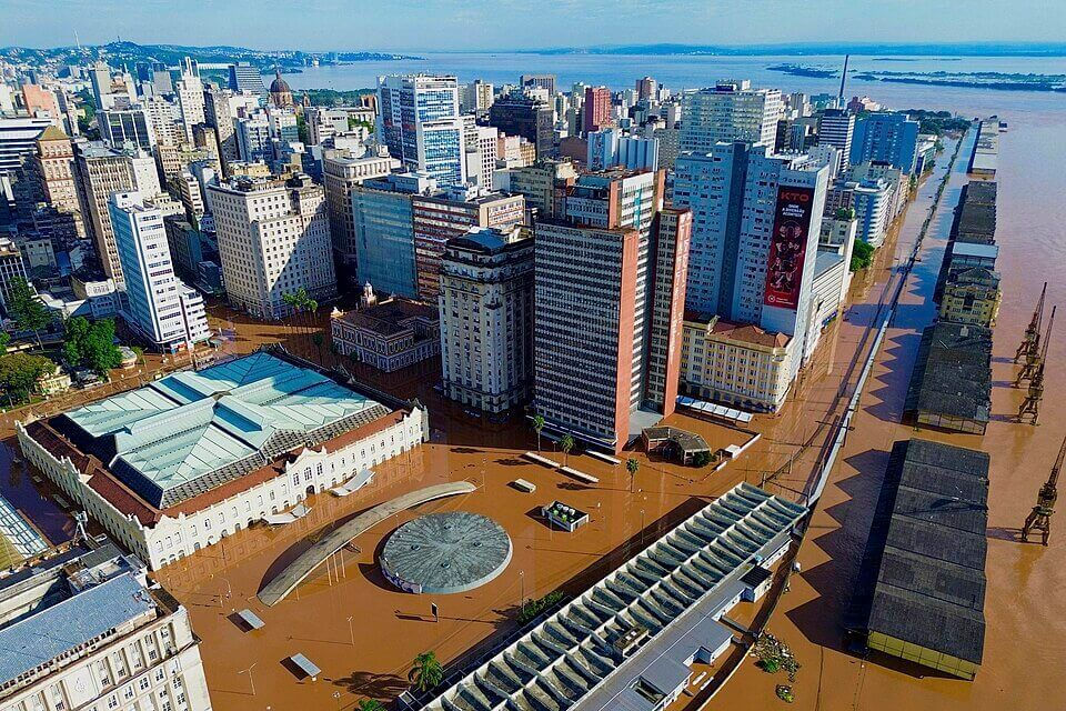 Crise hídrica em Porto Alegre: como a água molda a arquitetura e o urbanismo