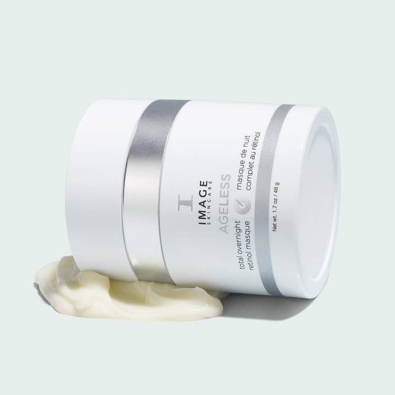 Miniatura: Produkt geöffnet liegend auf grünem Untergrund IMAGE Skincare - AGELESS - Total Overnight Retinol Masque