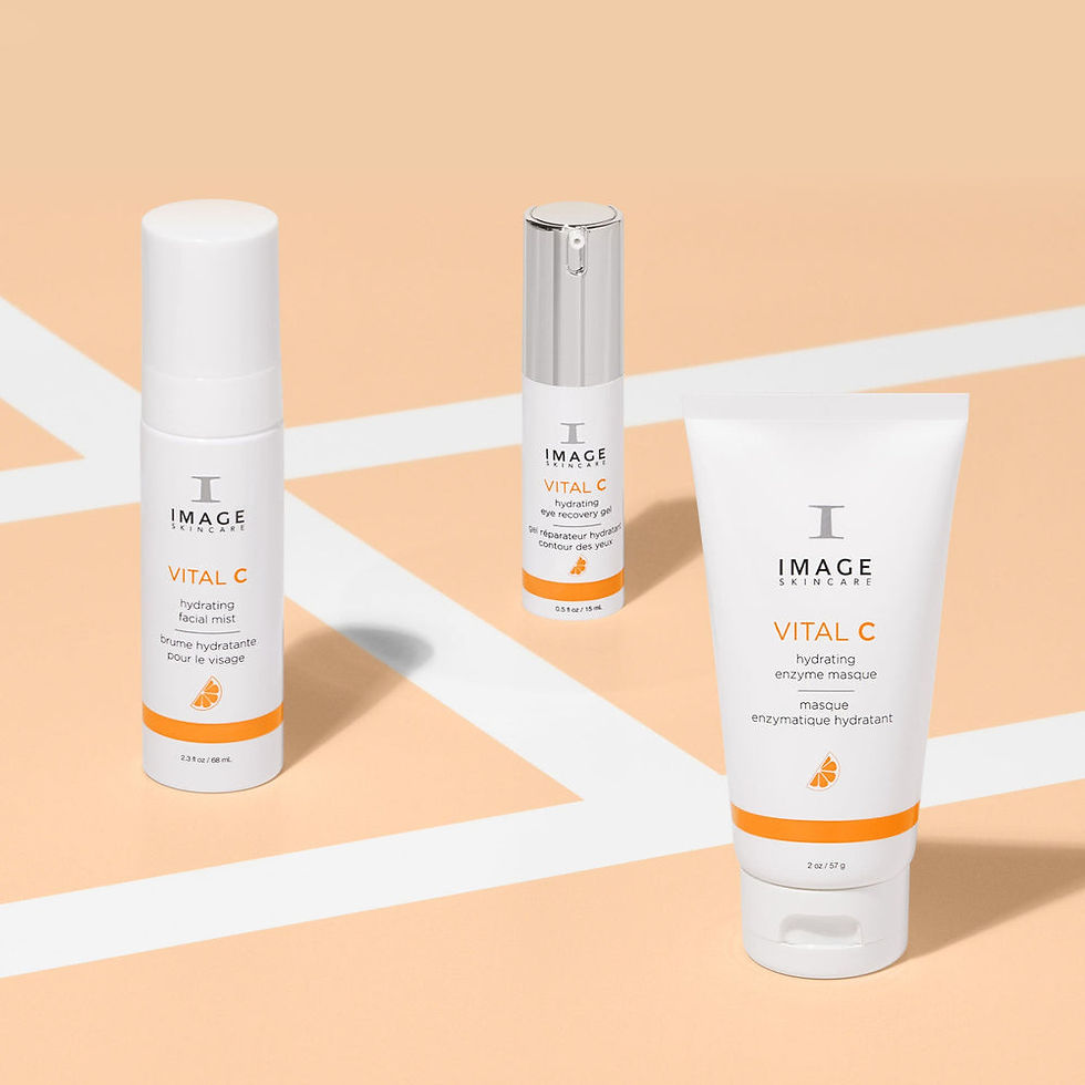 Miniaturbild: Alle Produkte der Linie auf orangem Untergrund stehend IMAGE Skincare - VITAL C - Hydrating Eye Recovery Gel