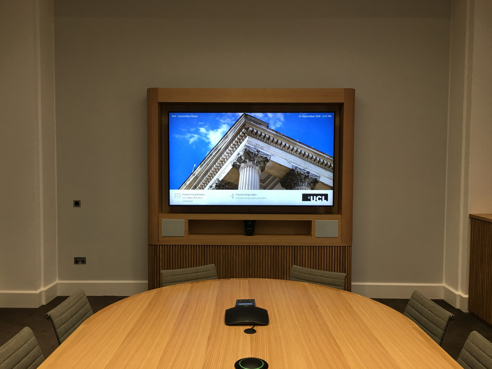 Ucl 2 Council Rooms Completion 7 Jpe