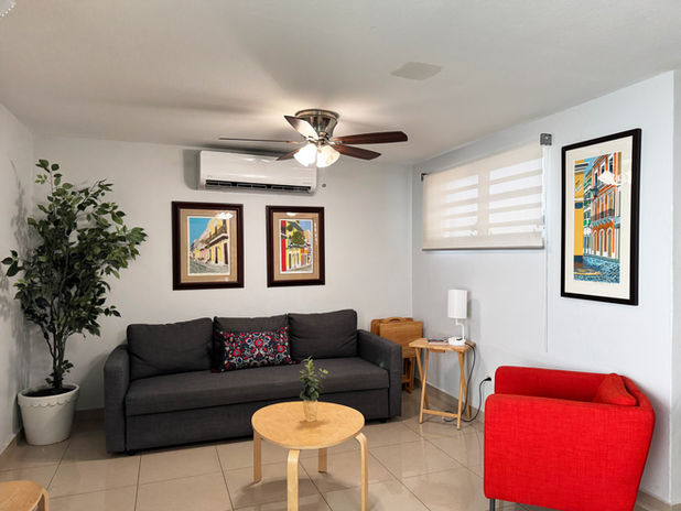 Spacious 2BR/1BA in Condado Near Beach & Hotspots