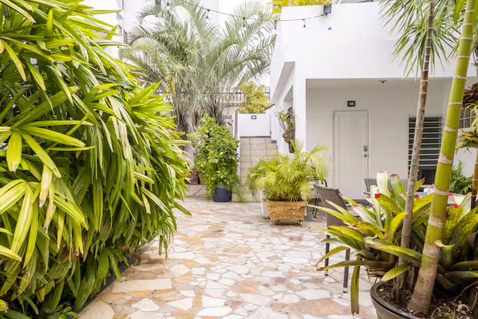 Updated Condado Studio | King Bed & Prime Location