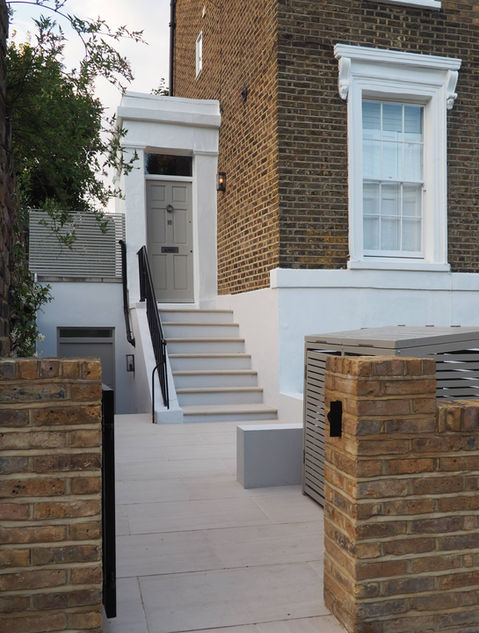 Buff coloured Porcelain path, buff coloured porcelain stair treads with bull nosing, Islington front garden, Taryn Ferris Gardens 