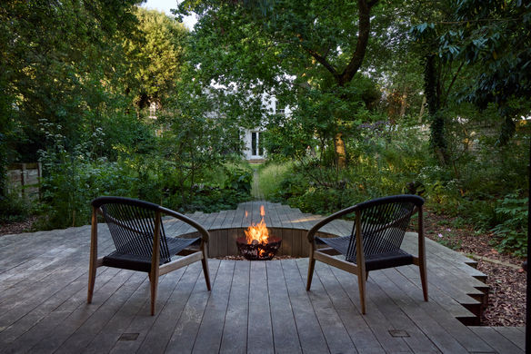 Oak deck, rustic decking, fire pit, woodland garden, garden retreat, garden escape, shady garden, dappled shade, Muswell Hill Garden, Taryn Ferris Gardens