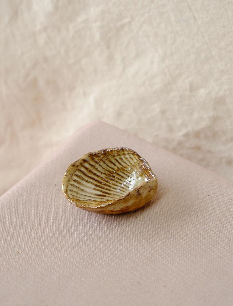 Thumbnail: Pearl Shell Dish