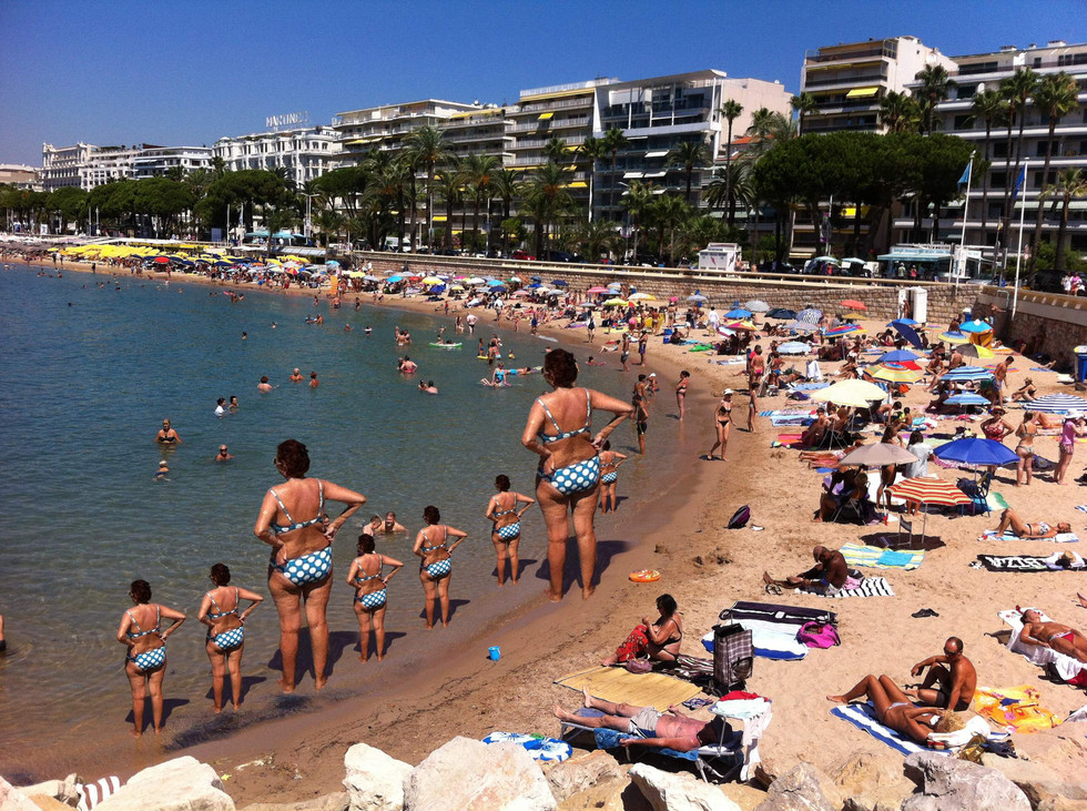 Which one is true_  Cannes France