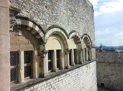 Visite guidée Drôme, visite guidée chateau, guide qui fait des visites dans la drome guide lyon