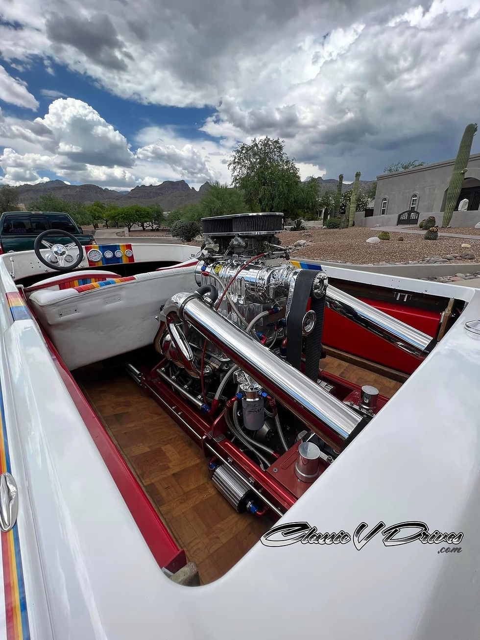 Thumbnail: (SOLD) 1996 Hallett Vector 21’ VDrive 