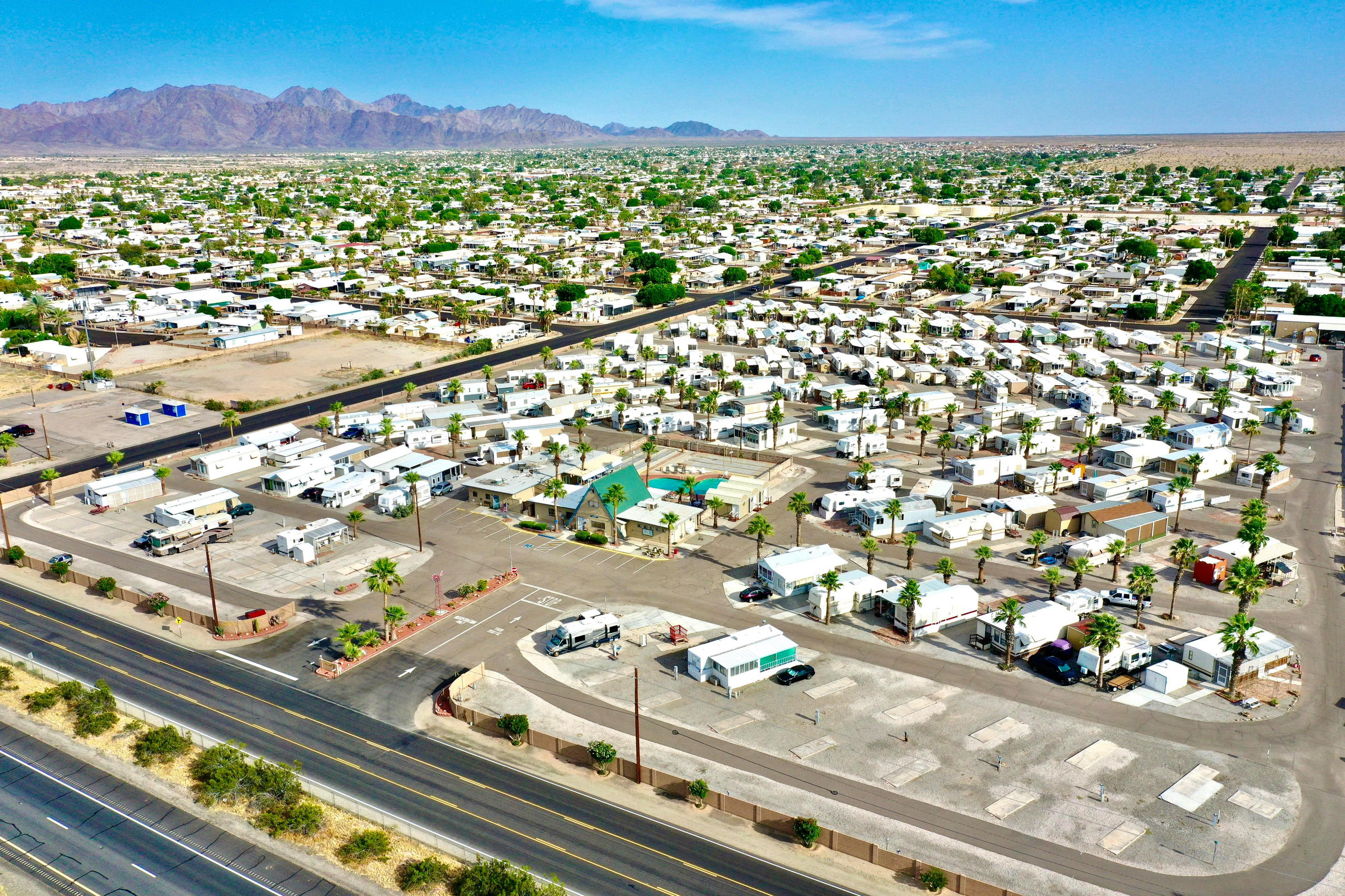 HOME Gila Mountain RV Resort YUMA, ARIZONA, USA