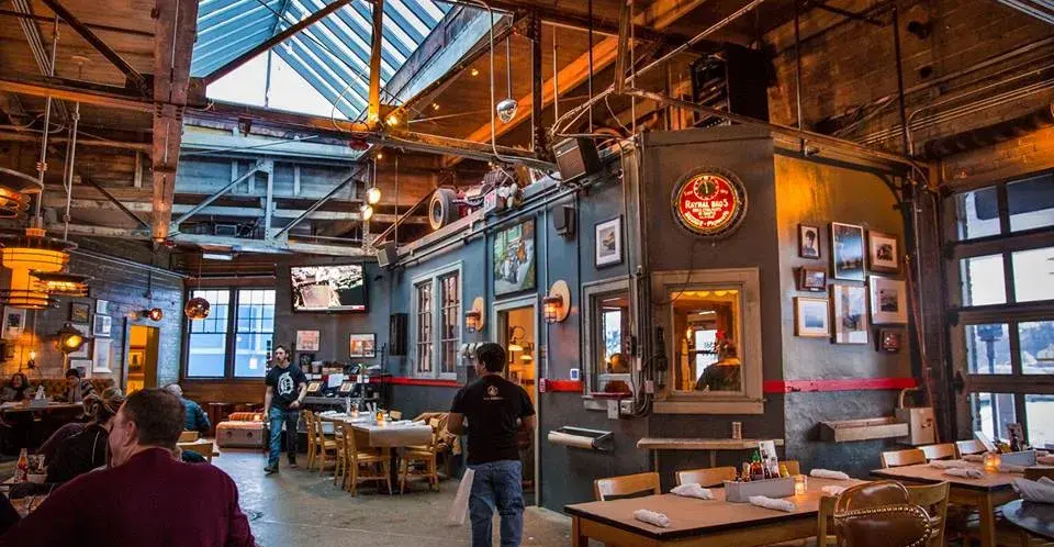 Vinsetta Garage Combines Detroit History With Comfort Food