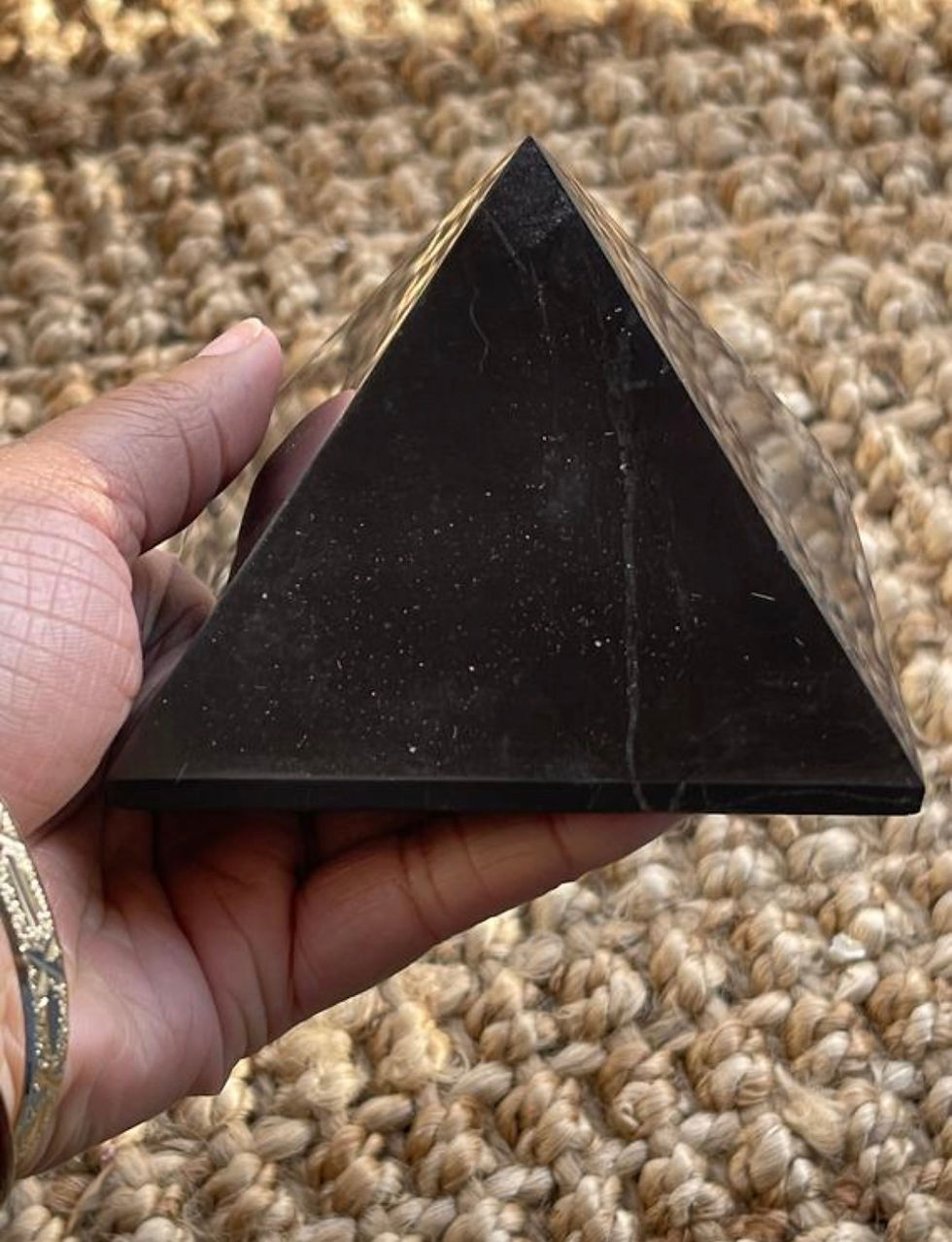 Thumbnail: Shungite (Jumbo Pyramid)
