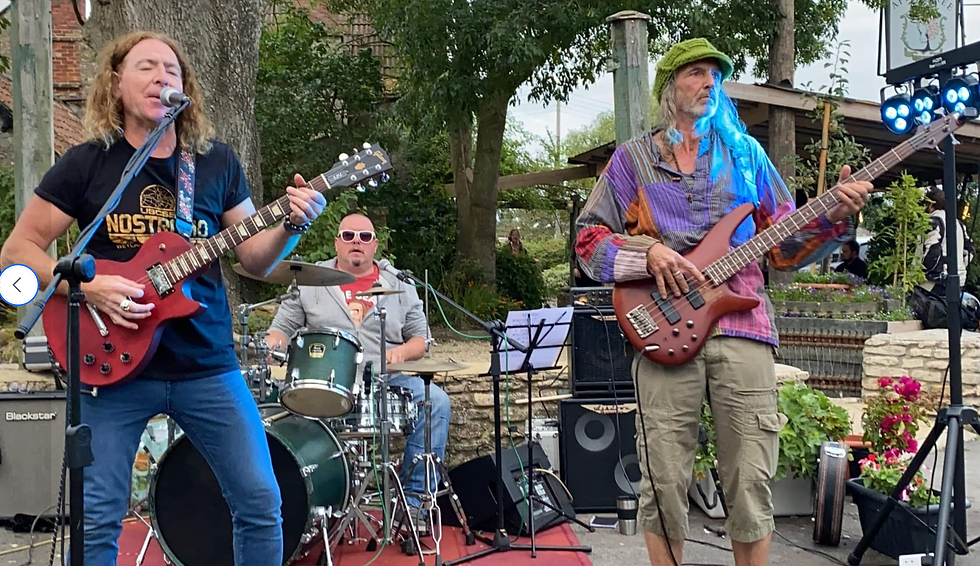 Live Music From Dogz Royal, Food From Spice & Rice 