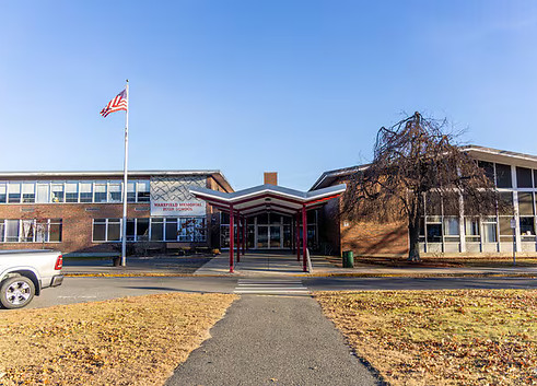 wakefield-memorial-high-school-wakefield-ma-3-schoolphoto.jpg