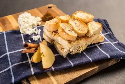 Μικρογραφία: Pro Ration Bread Pudding With Apples And Cinnamon MRE Λήξη σε 15 Ετη