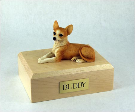 dog and cat figurines