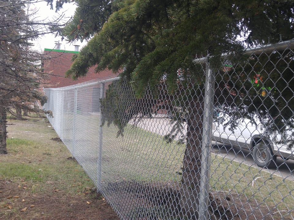 Fence Contractors Calgary Vallartafencecalgary Calgary