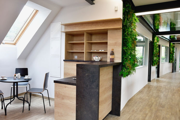 Csévi Flexi Offices coworking iroda közösségi munkahely kiadó munkaállomások Pasarét Buda