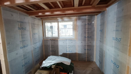 神辺町にてセルローズファイバー断熱とEPS付加断熱