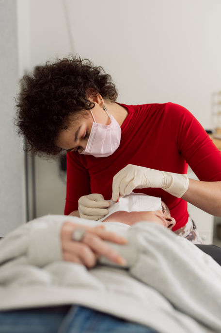 Leyaa Piercing Studio Bruxelles