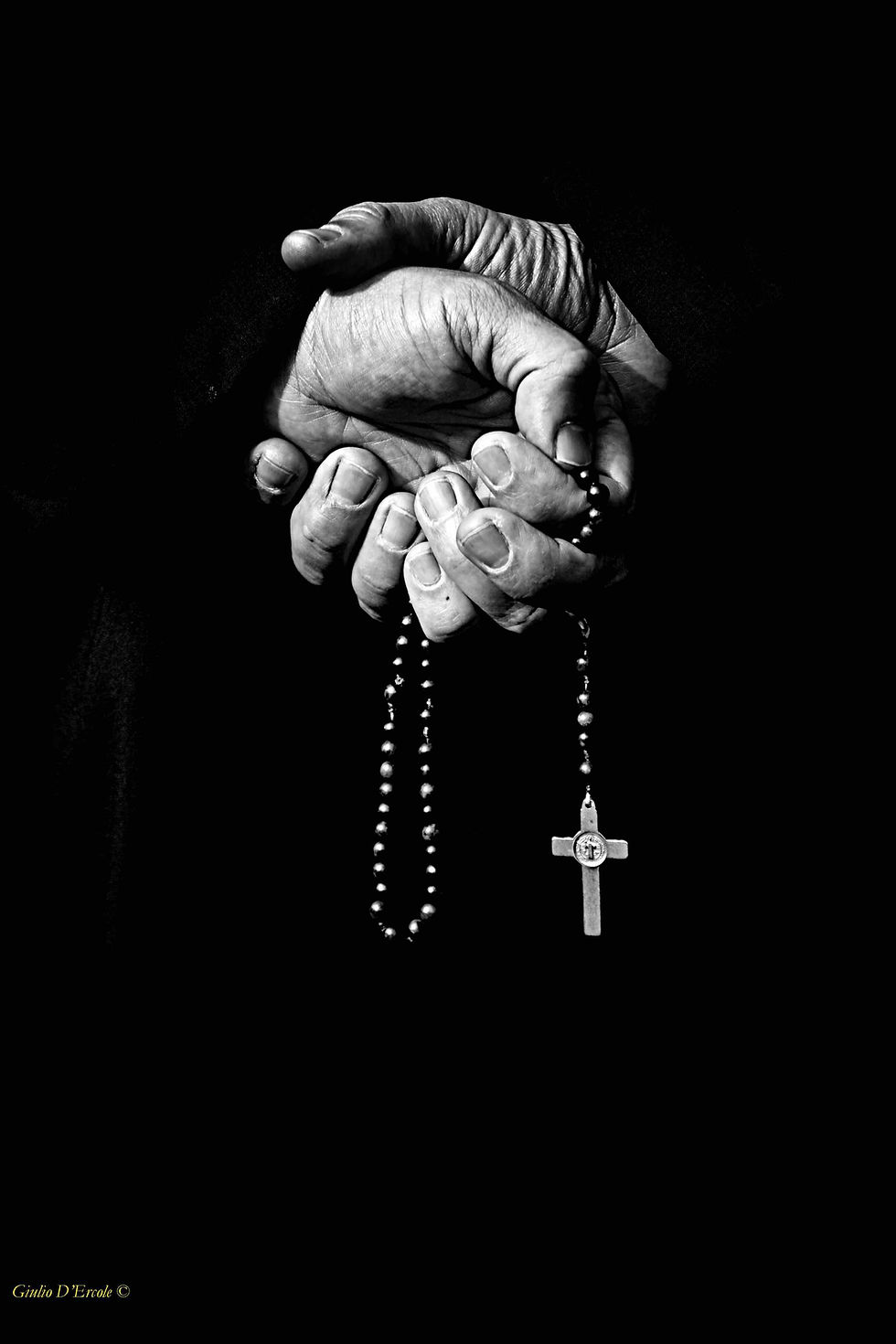 Rome by day churches and art, an eye opening tour to photograph iconic churches and profound moments with Giulio D'Ercole