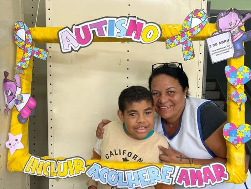 Cuidadores impulsionam a inclusão de alunos com deficiência em SP