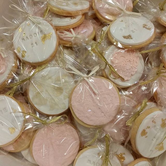 Gorgeous mix of birthday cookies for maddies 21st__#cookies #pemulwuycupcakes #peach #white #gold #c