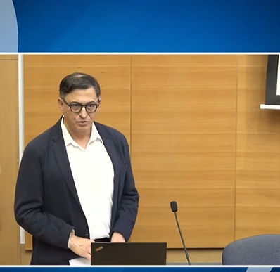 الديمقراطية خارج الصندوق - يناير.jpg