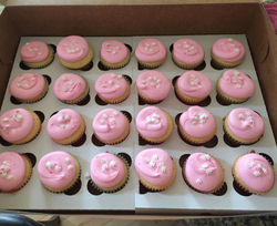 snowflake cupcakes 2