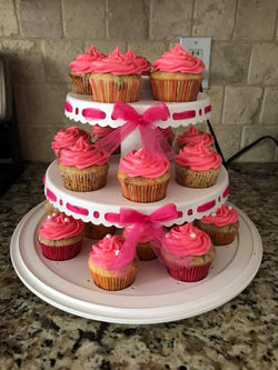 pink cupcakes
