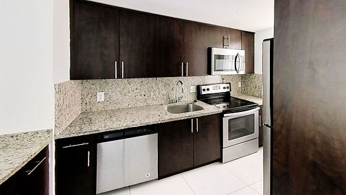 Havanna-Roads-Apt-205-Kitchen.jpg