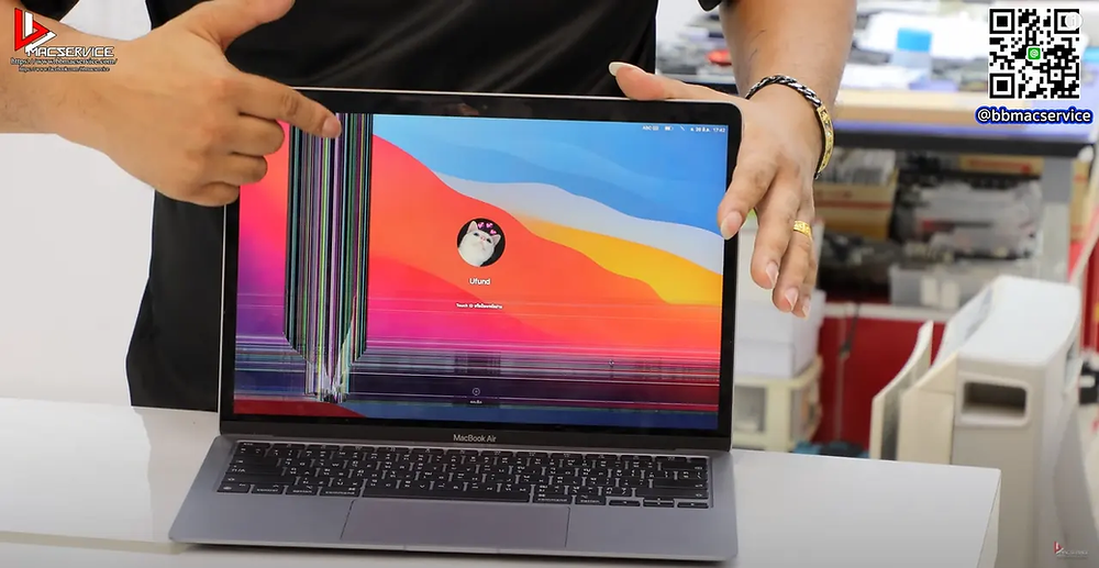 Macbook Air M1 2020 จอแตก จอเสีย