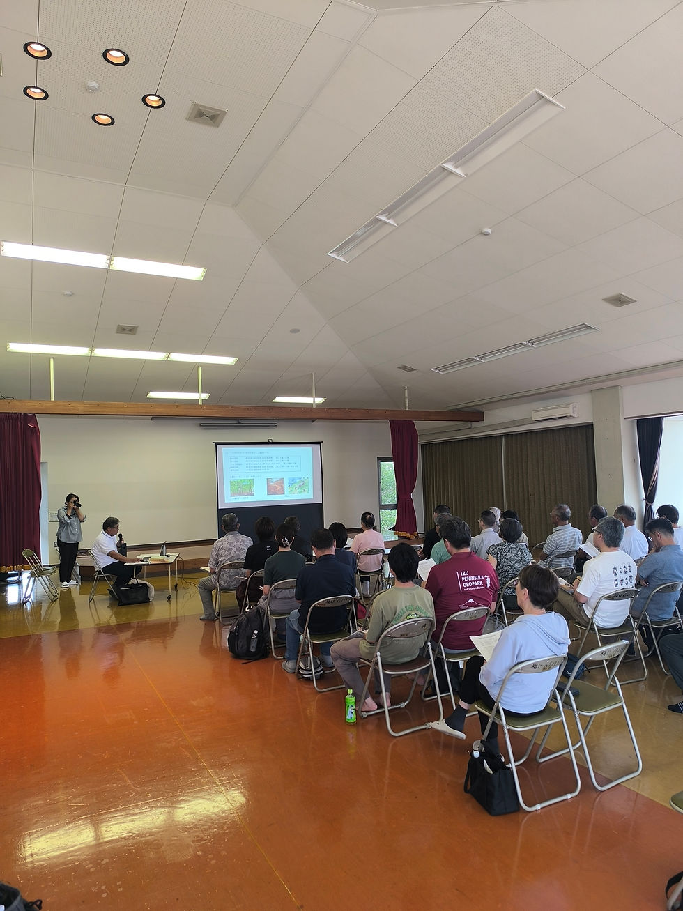 特別講演会が催されました
