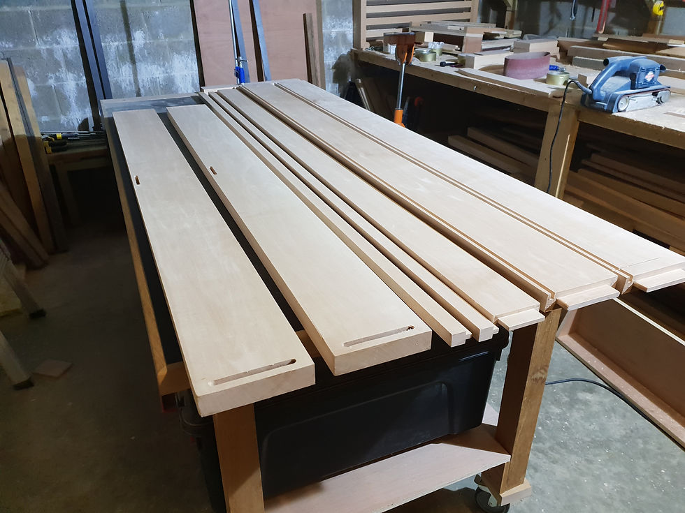 Pièces corroyées et prêtes pour assemblage