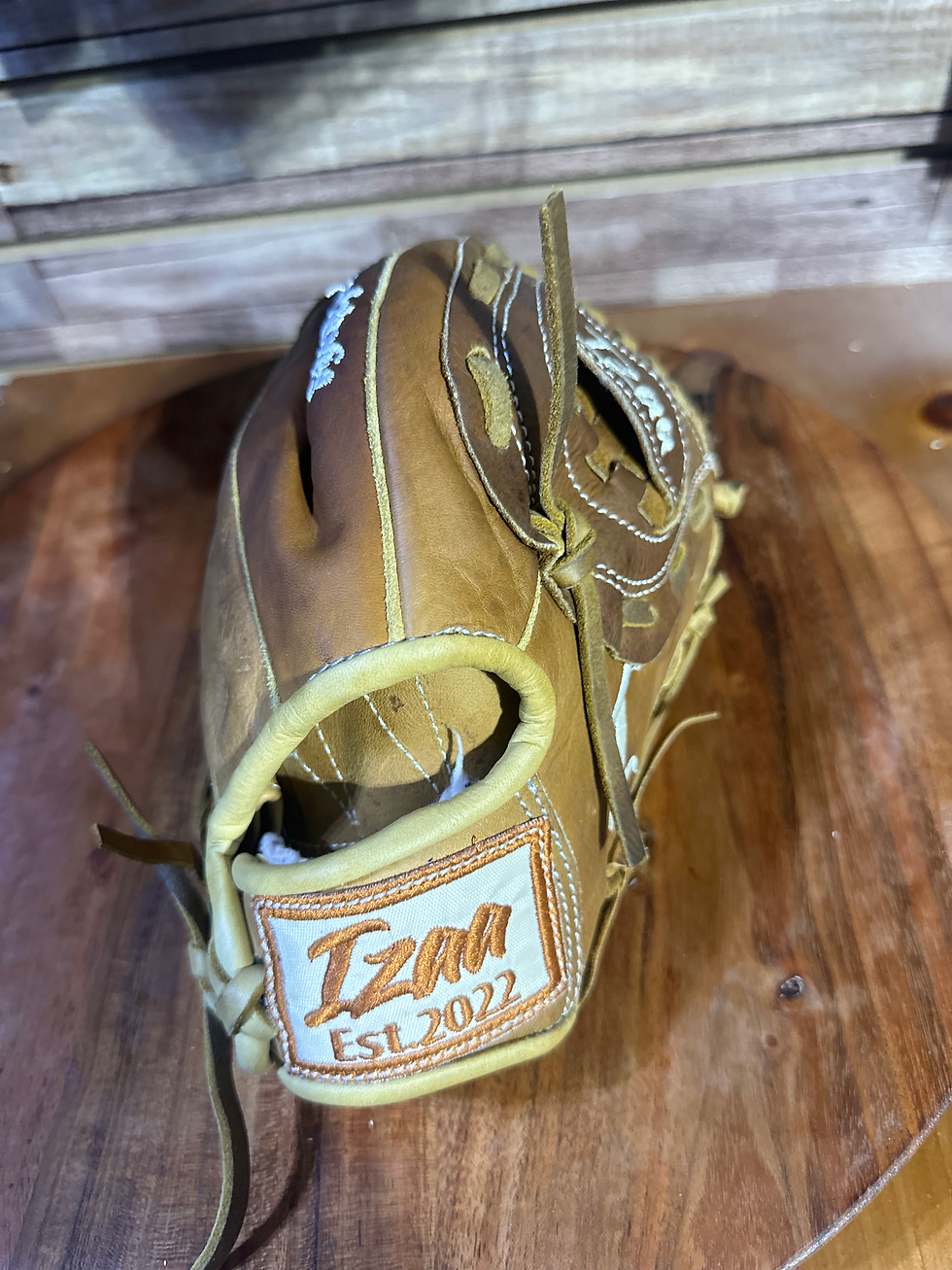 Thumbnail: On sale , 10.5” Kids sand color smooth leather , oiled and broken in 