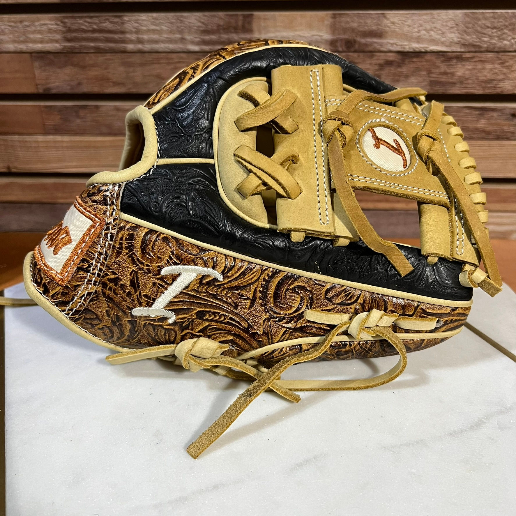 11.5” - RHT, I-Web, Vaquero Honey / Vaquero Black Baseball Softball Glove
