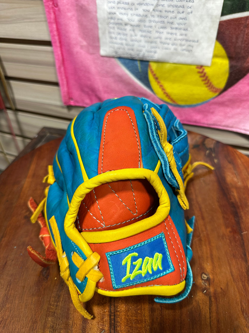 Thumbnail: 11.25” RHT, H-Web, Smooth Leather