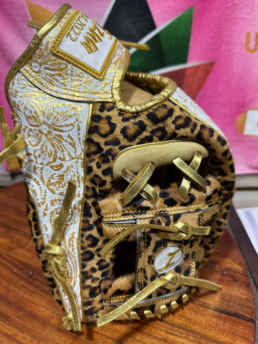 Thumbnail: 12” RHT vaquero gold /leopard I-Web  oiled and broken in 