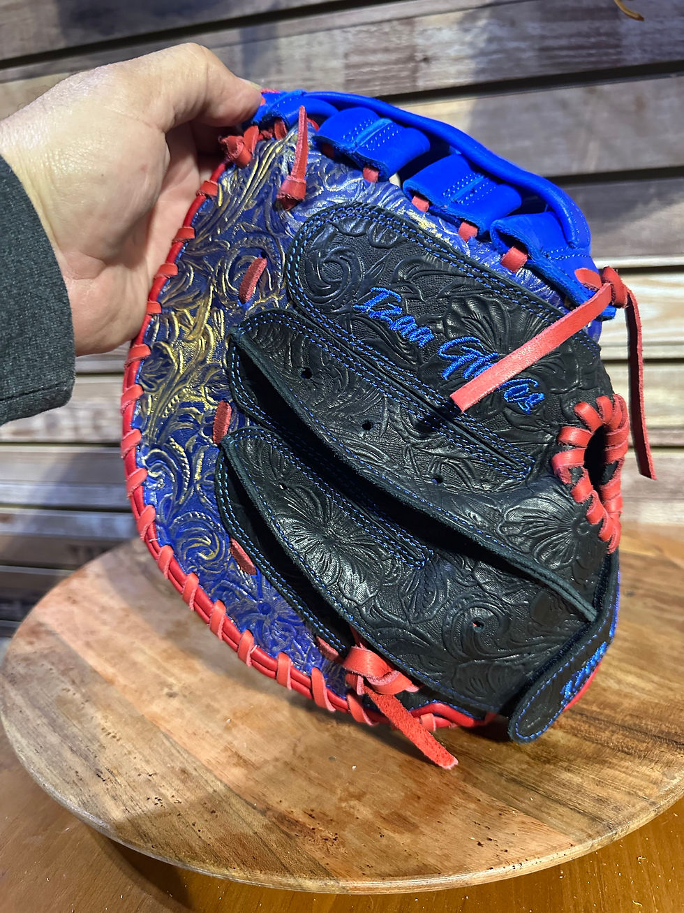 Thumbnail: Customize gloves pictures , to order call