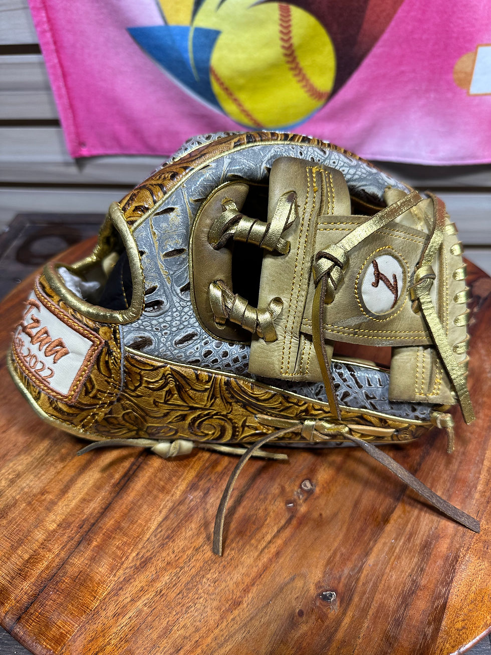 Thumbnail: 11.5” RHT, Churro I-Web, Vaquero Honey / Crocodile Grey, Gold Laces