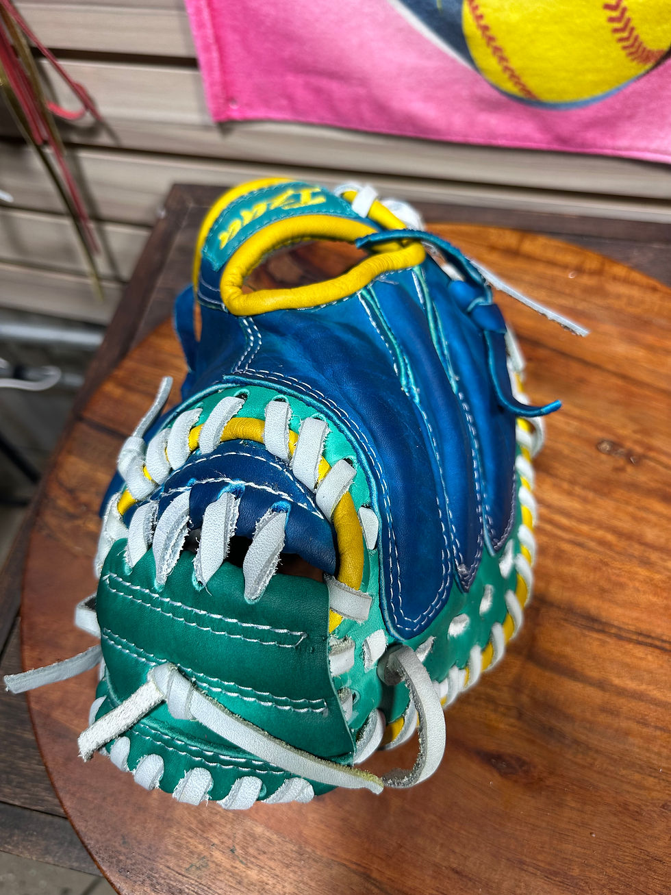 Thumbnail: 28” kids catchers sky blue /teal oiled and broken in 