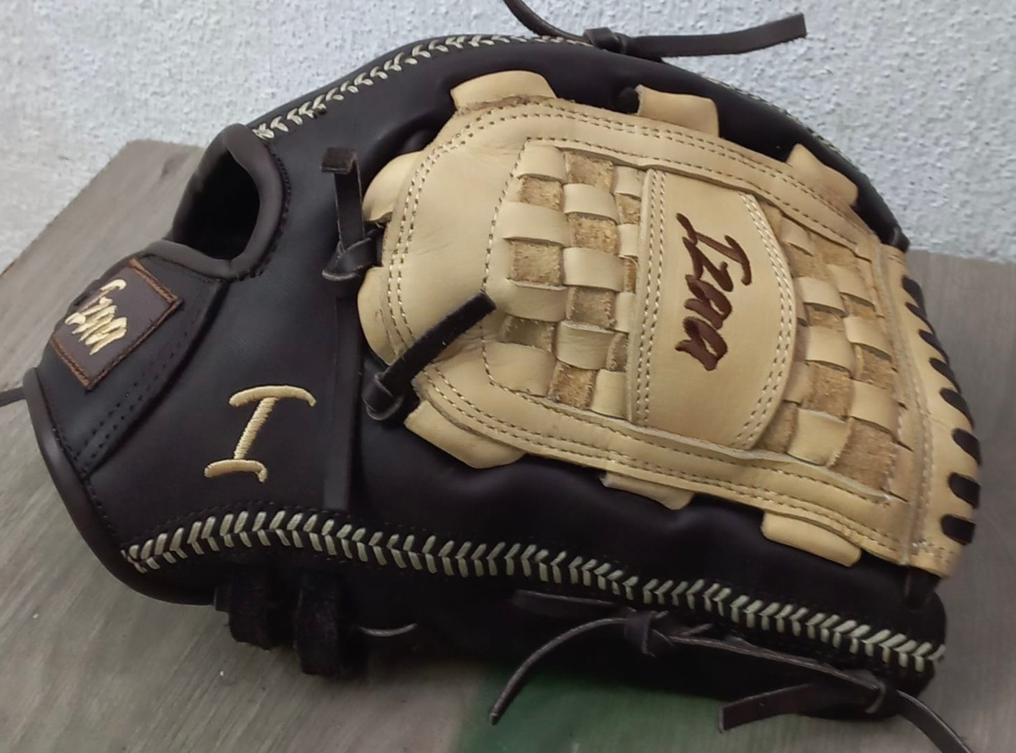 Baseball Softball Smooth Leather Glove