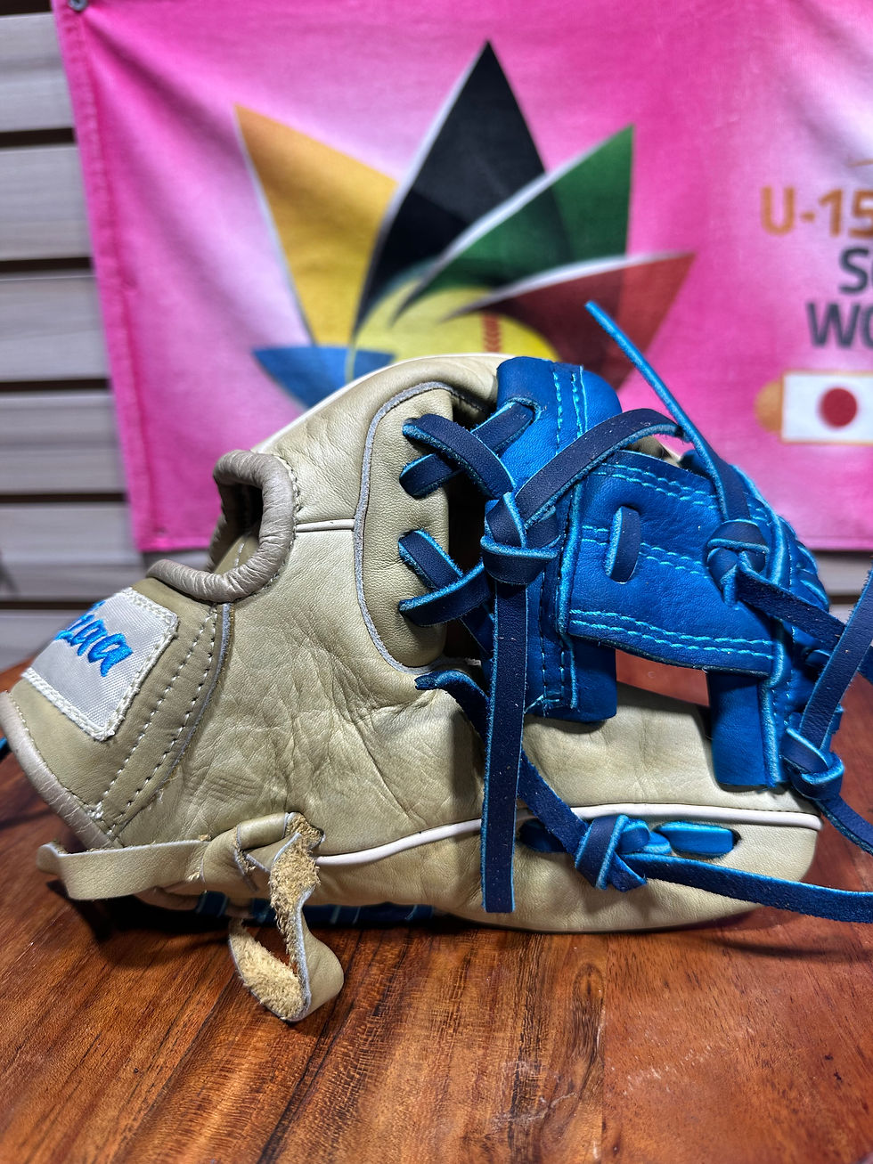 Thumbnail: 11.25” tan / blue I web 